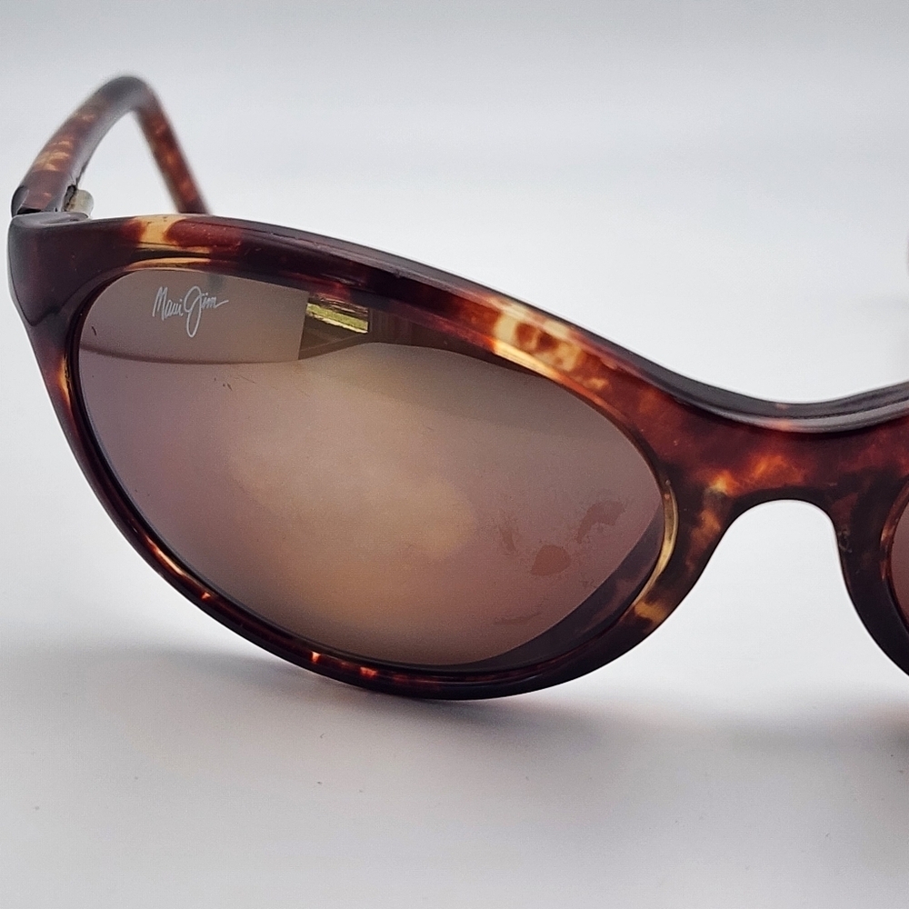 Maui Jim Polarized Tortoiseshell Sunglasses & Case - Picture 5 of 10